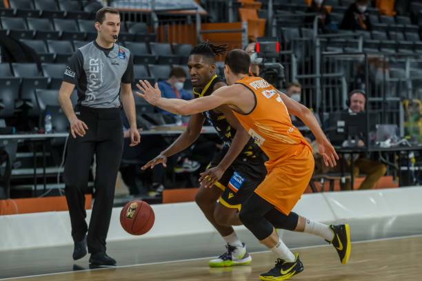 皇马依赖维 皇马依赖维