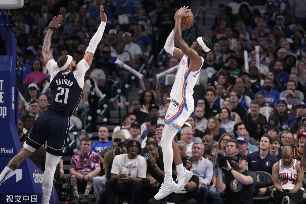 极推动女性 极推动女性