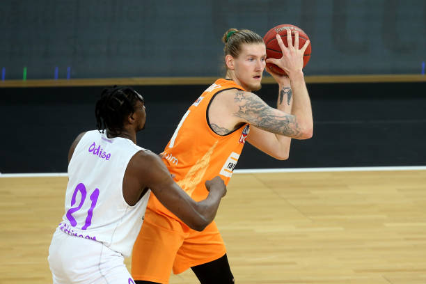 还加强了国 还加强了国